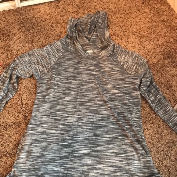Avia Light Weight Hoodie - Picture 1 of 2